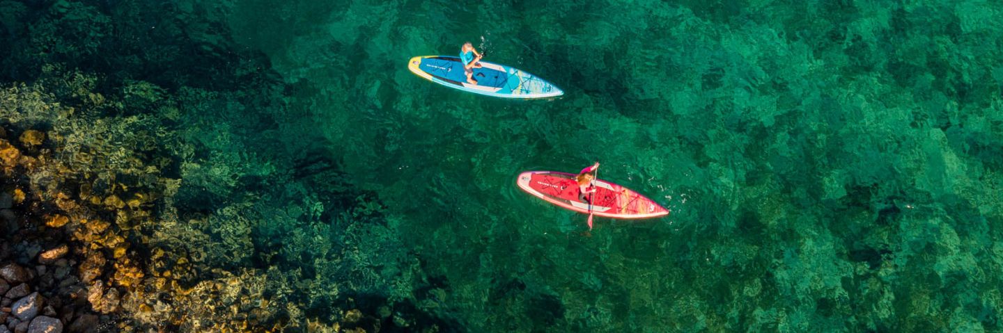 touringove paddleboardy